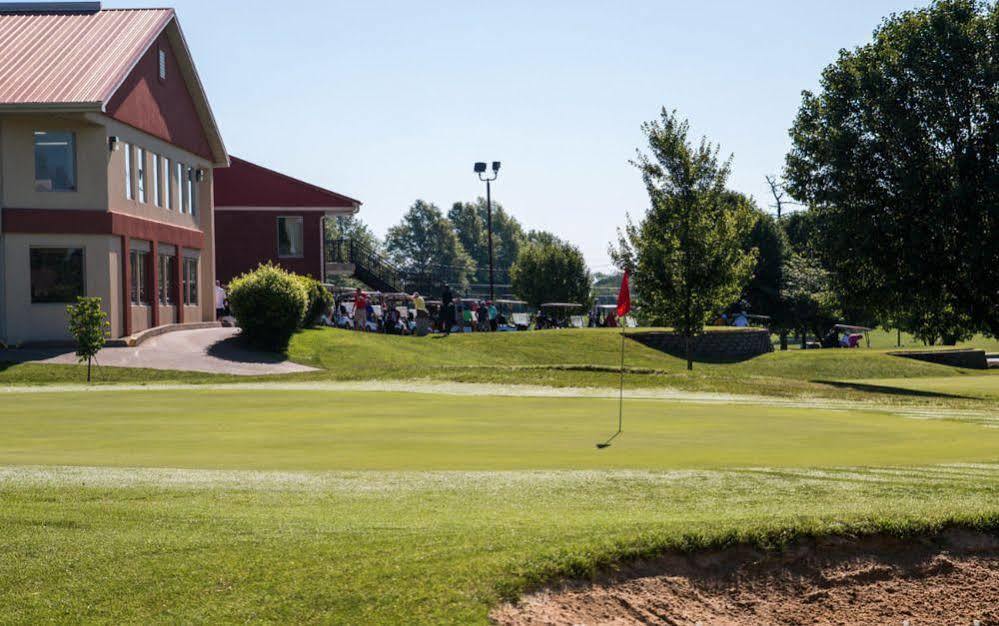 Bright Leaf Golf Resort Harrodsburg Buitenkant foto